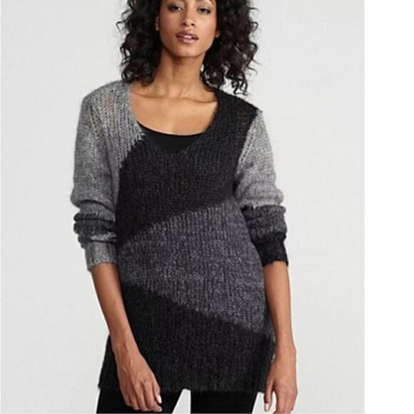 Eileen Fisher Mohair Cashmere Colorblock Sweater V3 - Picture 1 of 9